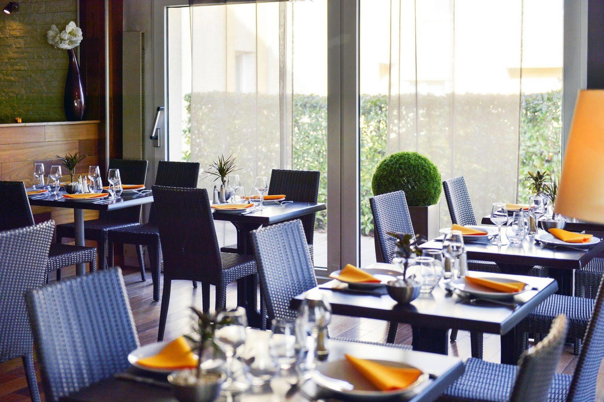 The Originals City, Hotel Le Beaujoire, Нант Экстерьер фото